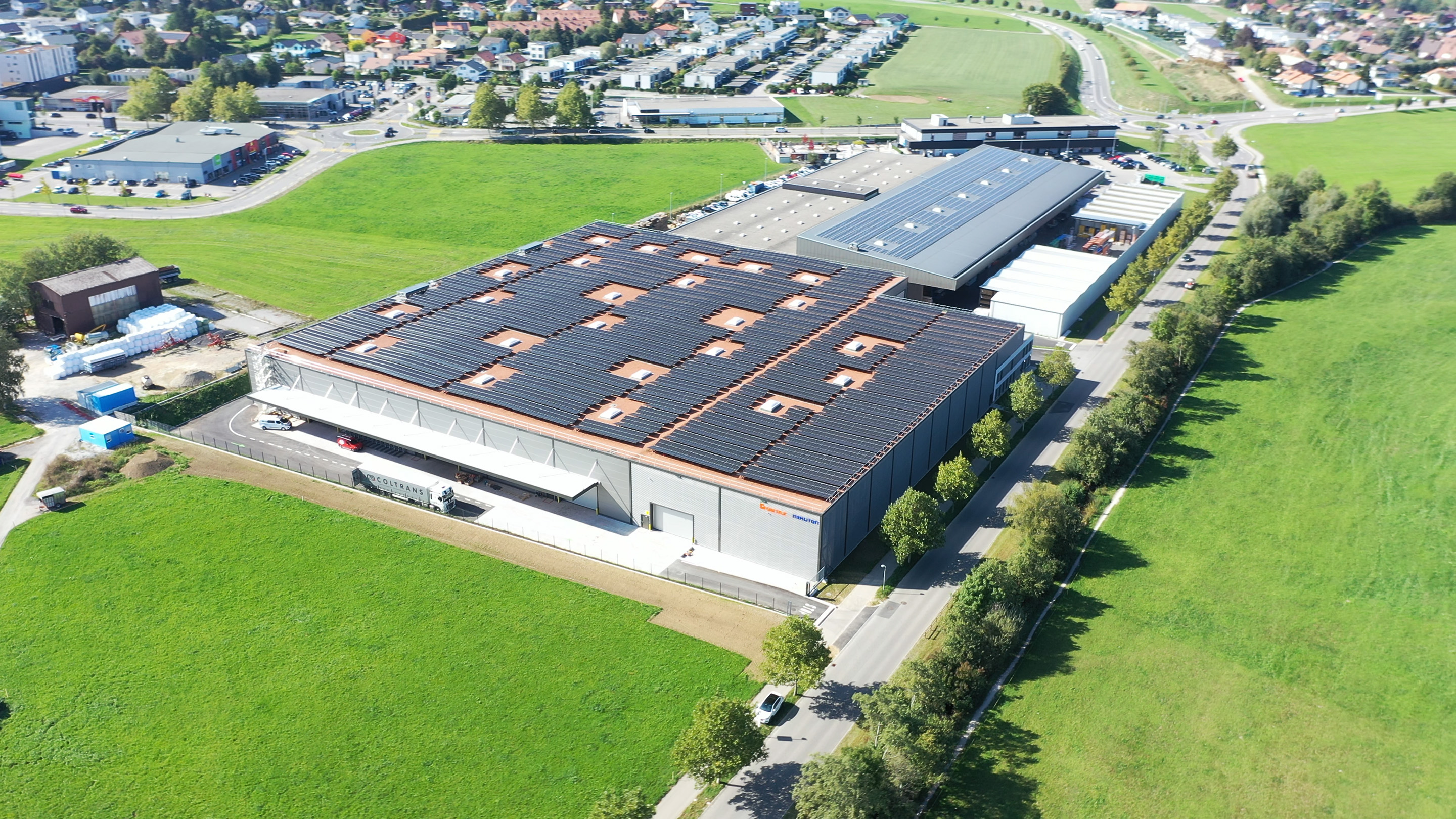 stock-central-bois-bulle-suisse-romande-logistique-approvisionnement.jpg